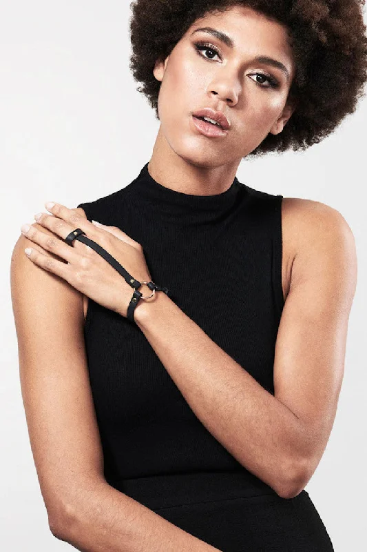 Maze Hand Bracelet Harness