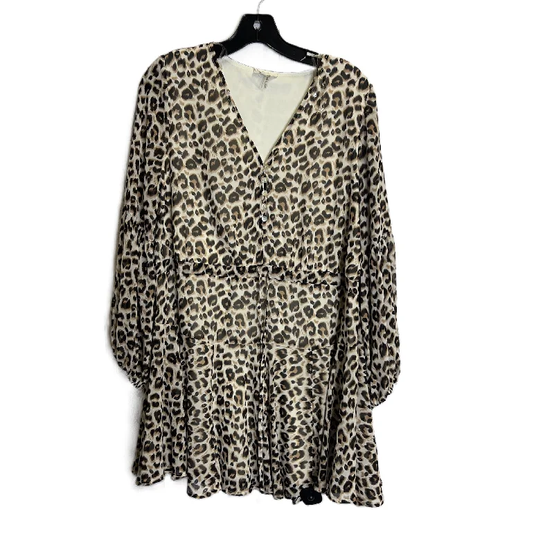 Dress Casual Short By Entro In Animal Print, Size: M