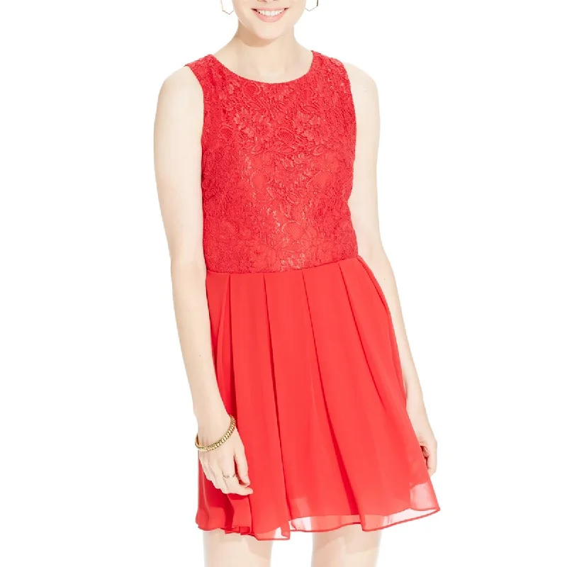 B. Darlin Womens Juniors    Lace Trim Knit Cocktail And Party Dress