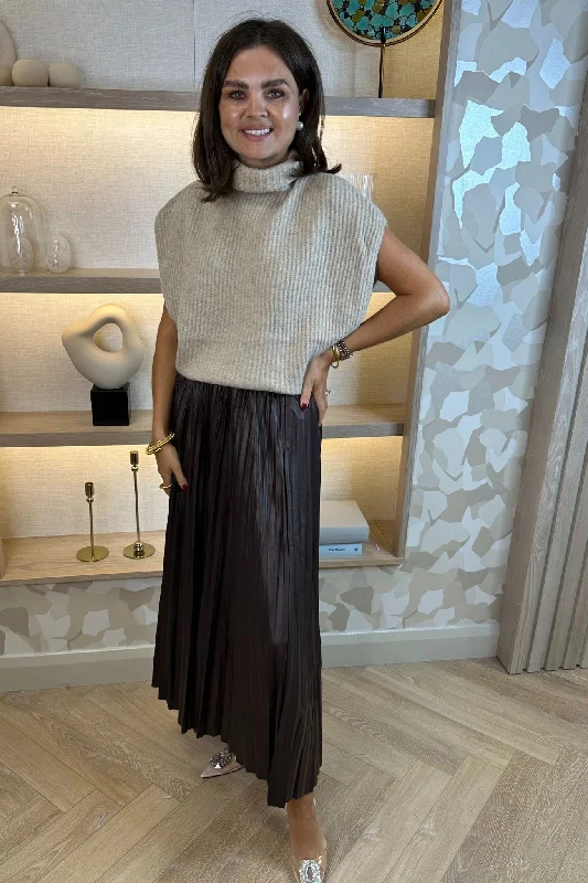 Jane Pleated Midi Skirt In Chocolate