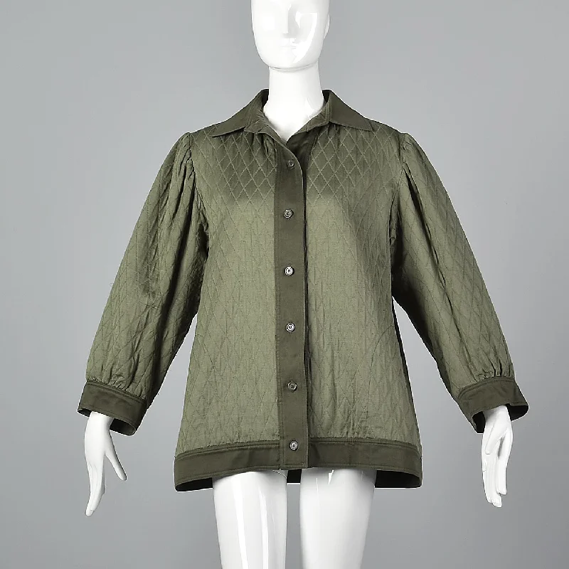 1976 Yves Saint Laurent Russian Collection Loose Green Quilted Jacket Stand-Up Collar Roll-Neck Collar Turtle Neck 1976 Yves Saint Laurent Russian Collection Loose Green Quilted Jacket Stand-Up Collar Roll-Neck Collar Turtle Neck